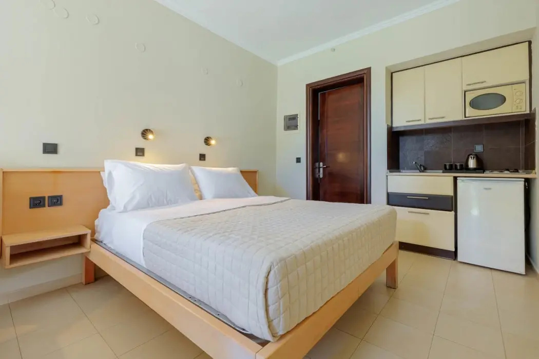 Photo - Kamari Apartments