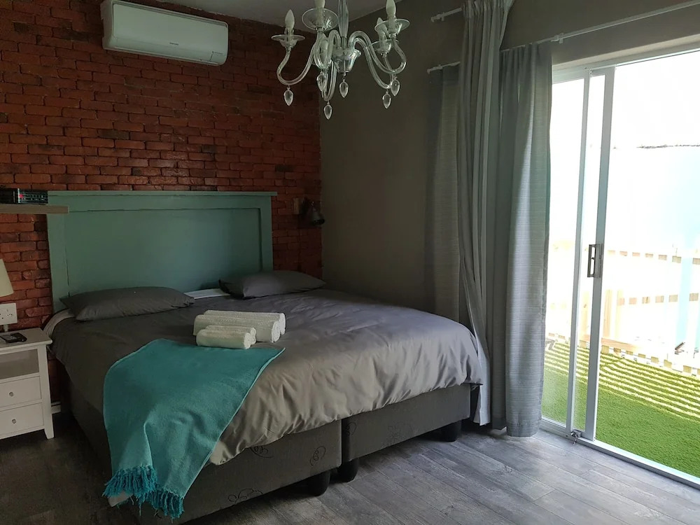 Photo - The Mountains