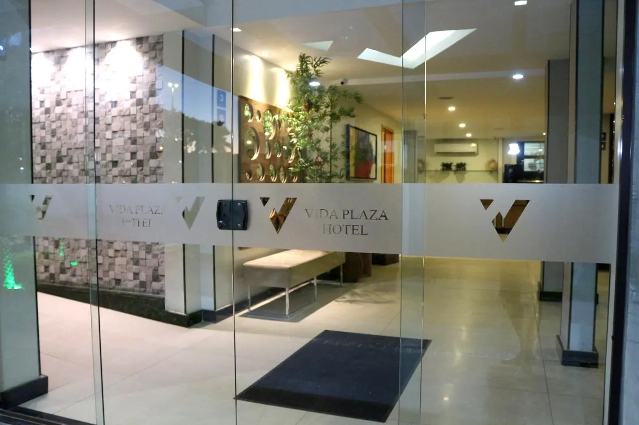 Photo - Vida Plaza Hotel