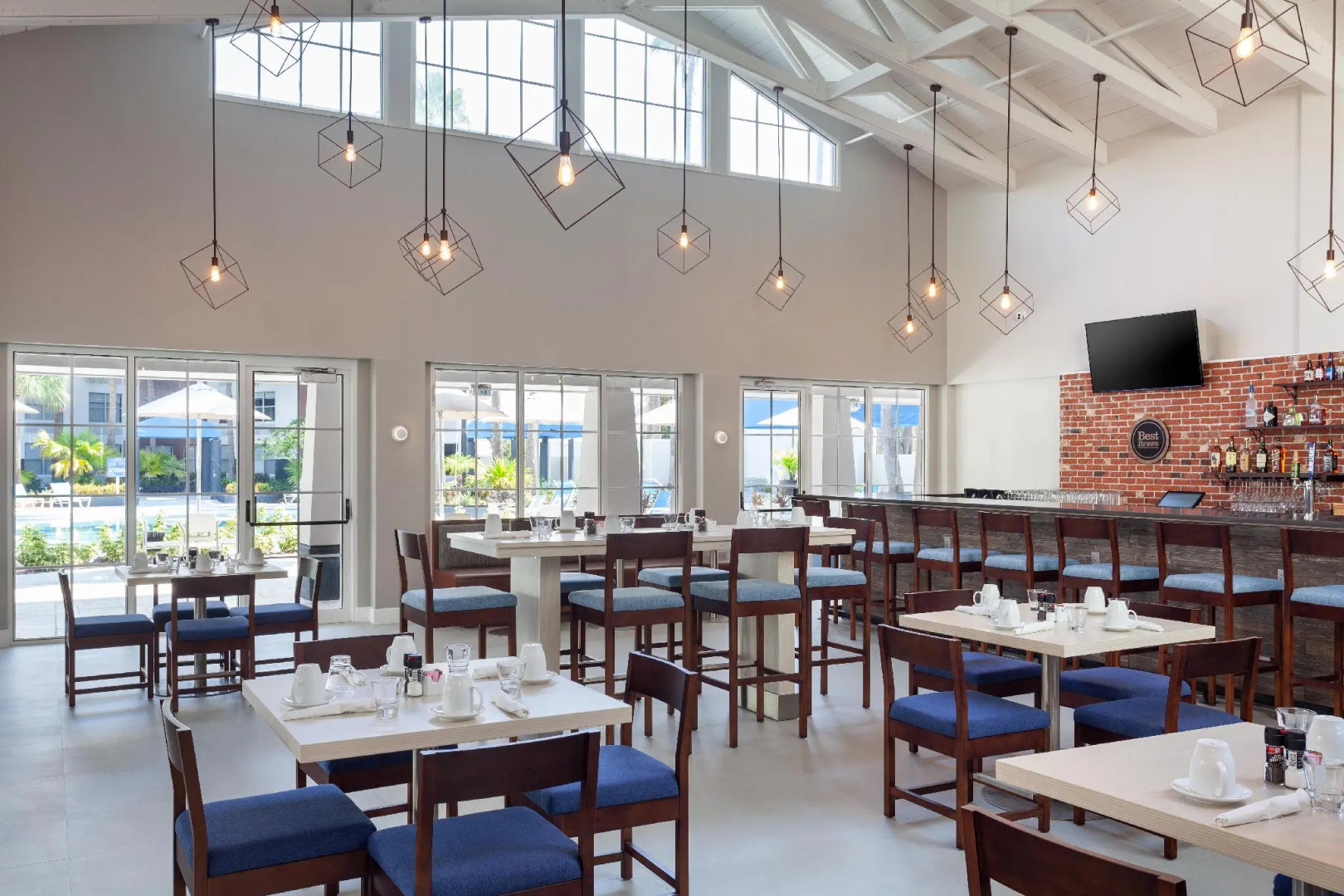 Photo - Four Points by Sheraton Orlando Convention Center