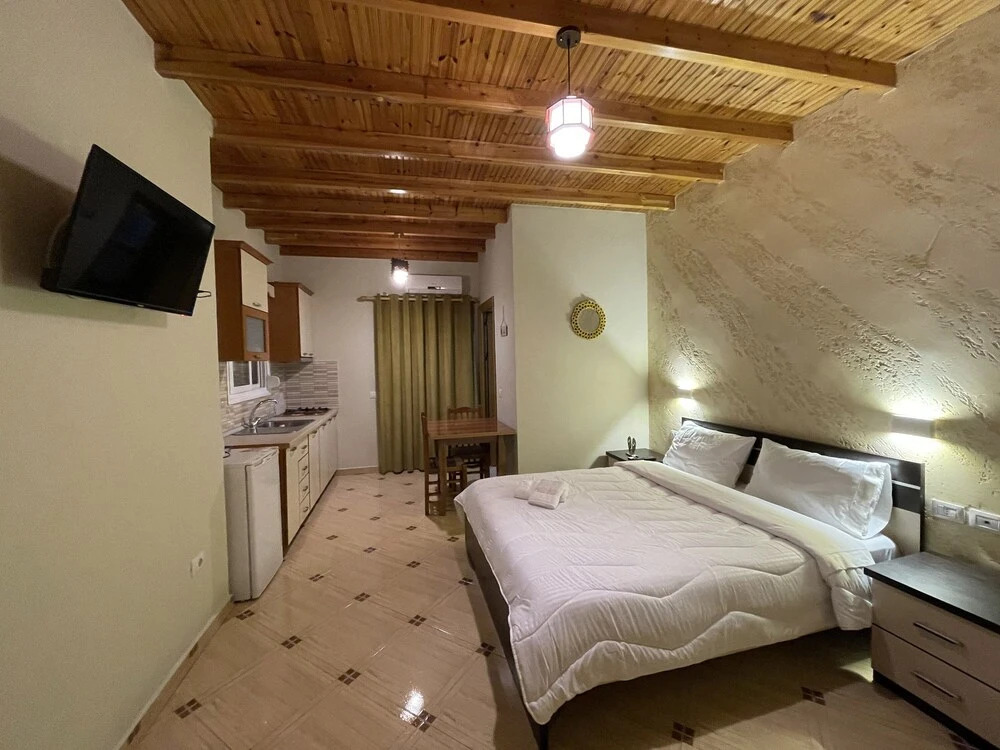 Photo - Arial Penthouse Suites