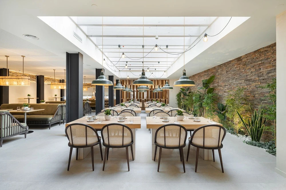 Foto - Sercotel EsteOeste