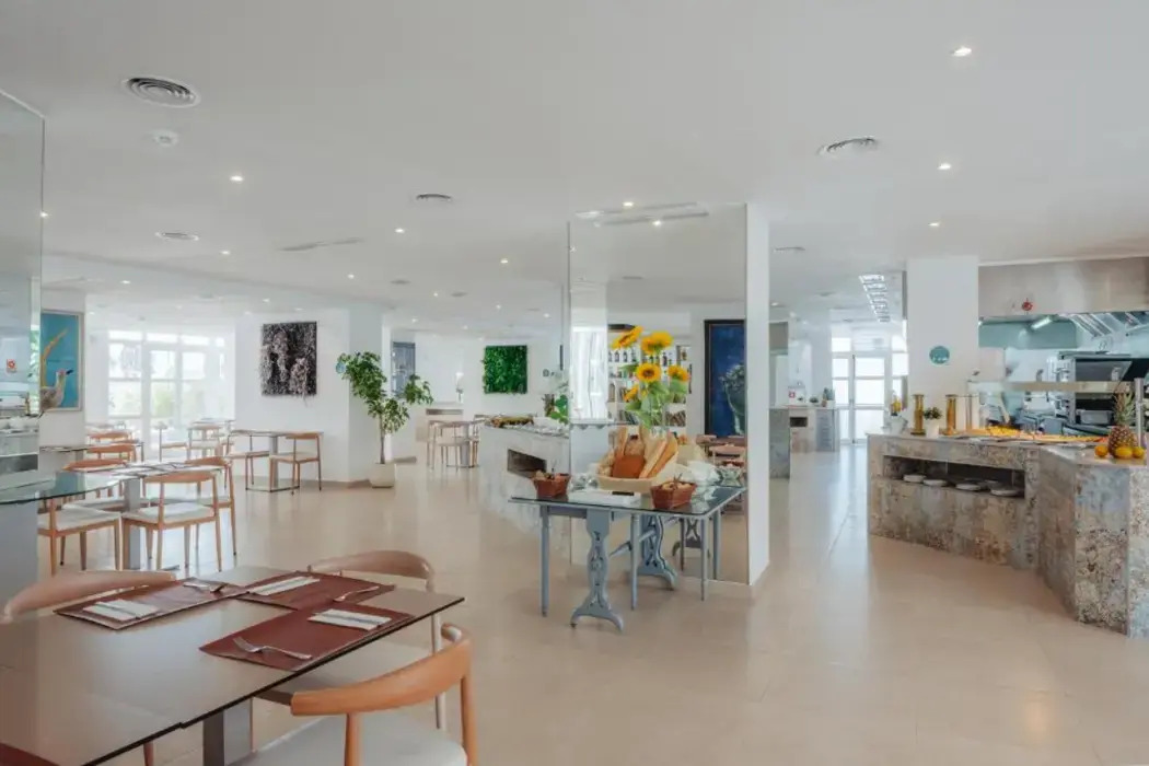 Photo - Aparthotel Ses Fotges