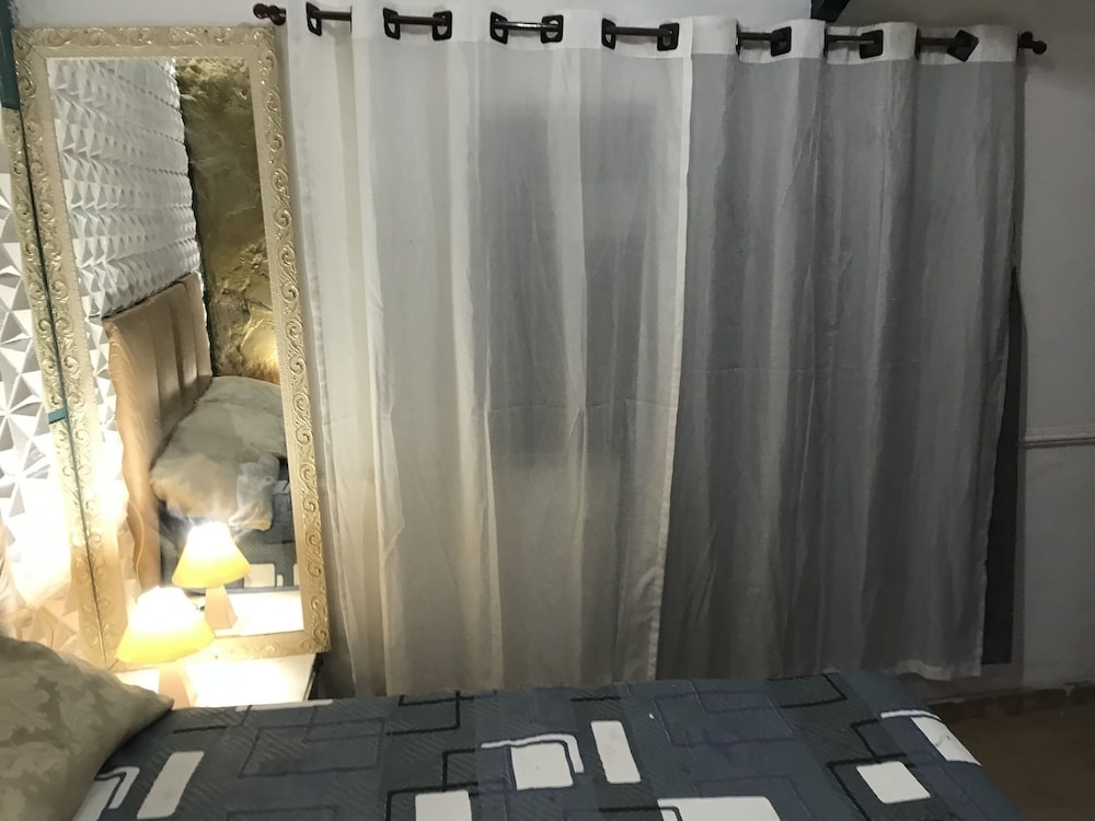 Diamond Hostel