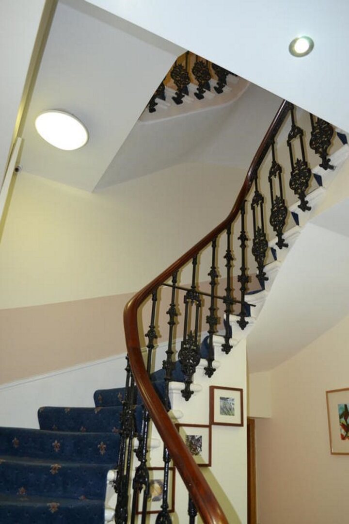 Photo - Oxford Hotel