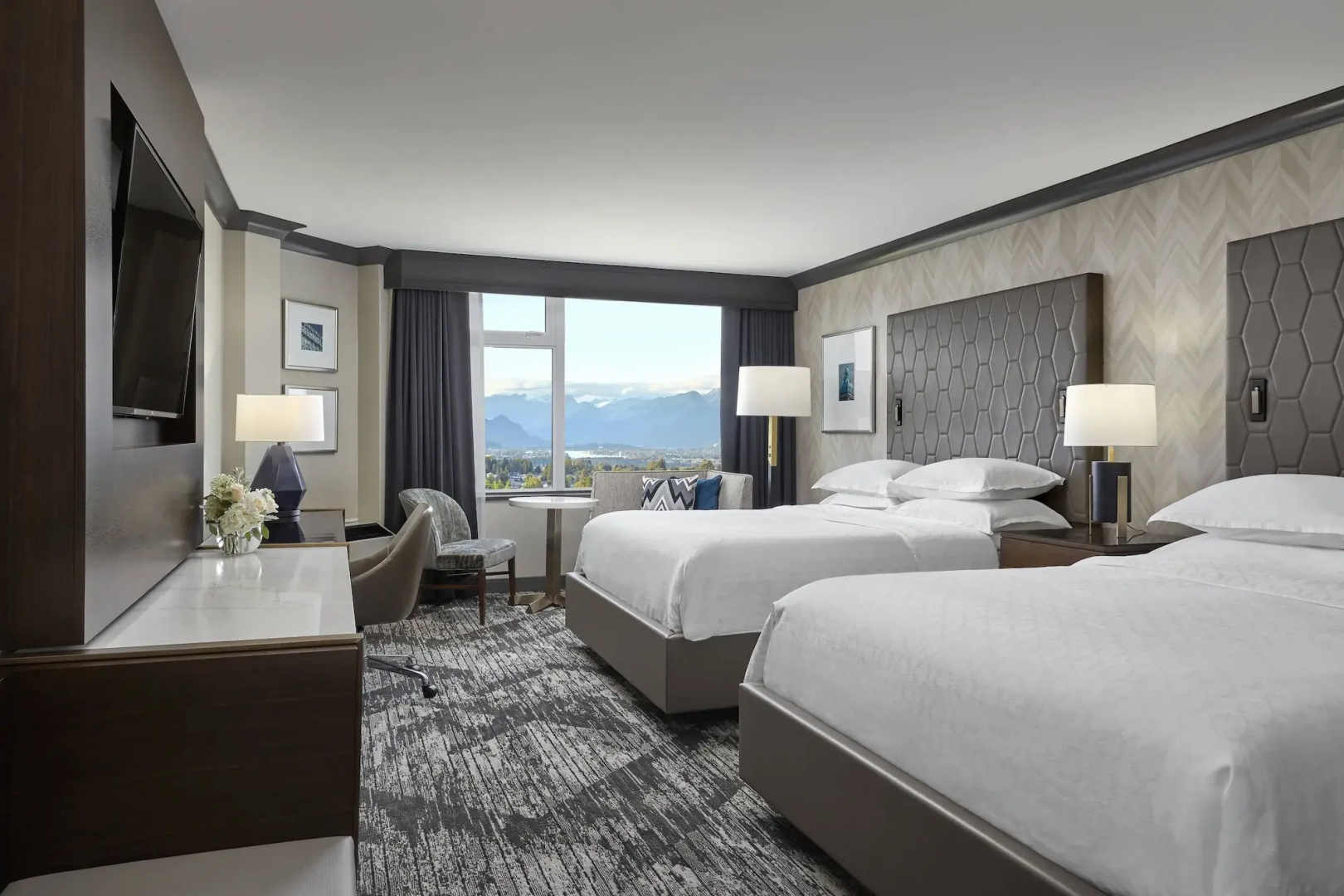 Foto - Sheraton Vancouver Guildford Hotel