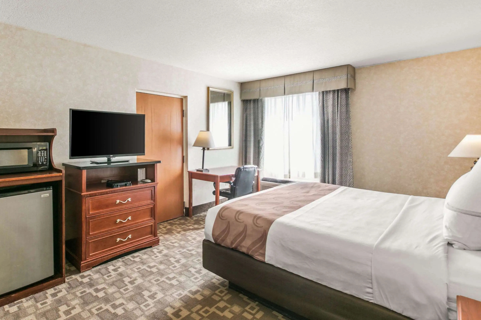 Foto - Quality Inn Edison-New Brunswick