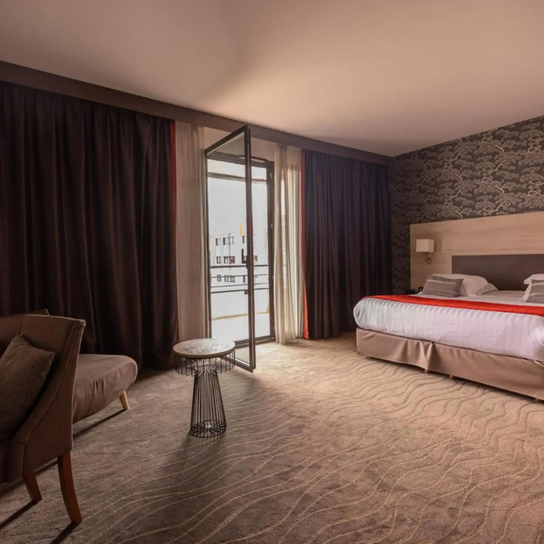 Foto - Kyriad Prestige Lyon Est - Saint Priest Eurexpo Hotel and SPA