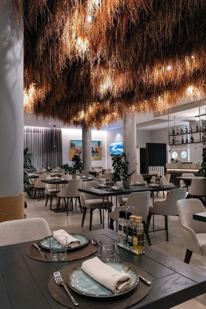 Photo - Mazarine Hotel