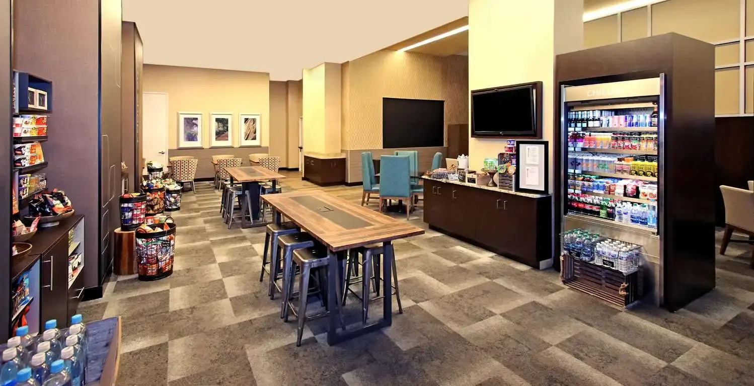 Photo - Hilton Garden Inn West 35th Street