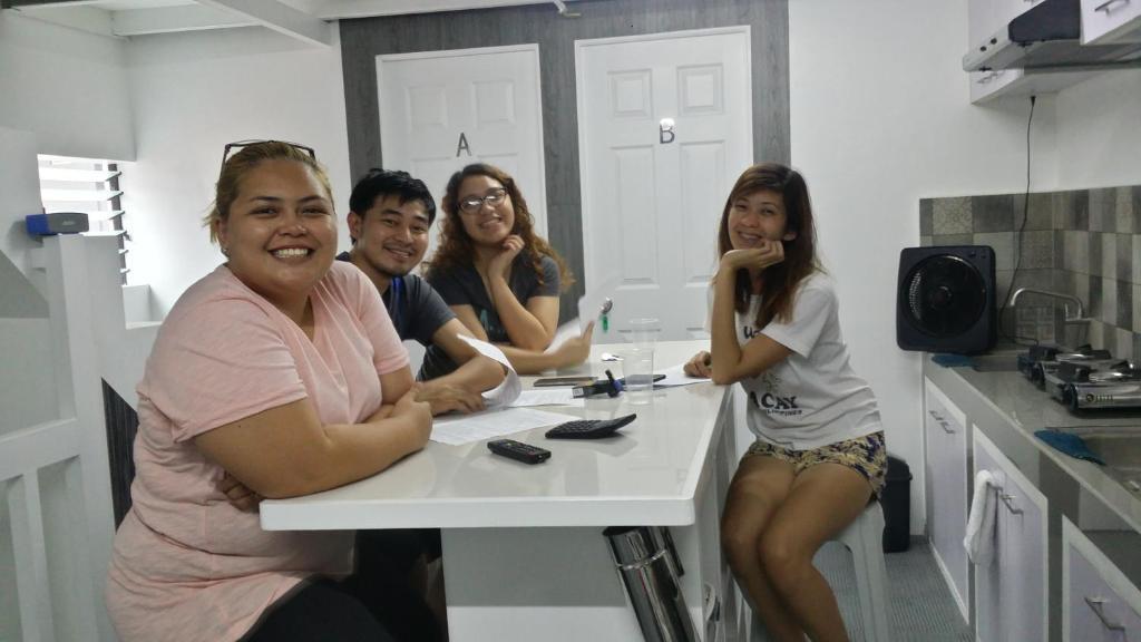 Foto - ERVORUTO HOSTEL 23 Makati