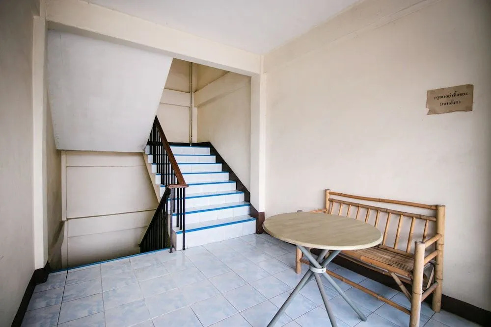 Photo - OYO 525 MRT Phetkasem 48 -1 Place