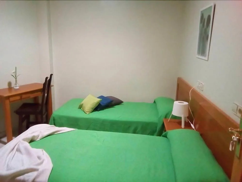 Photo - Hostal Burgalés