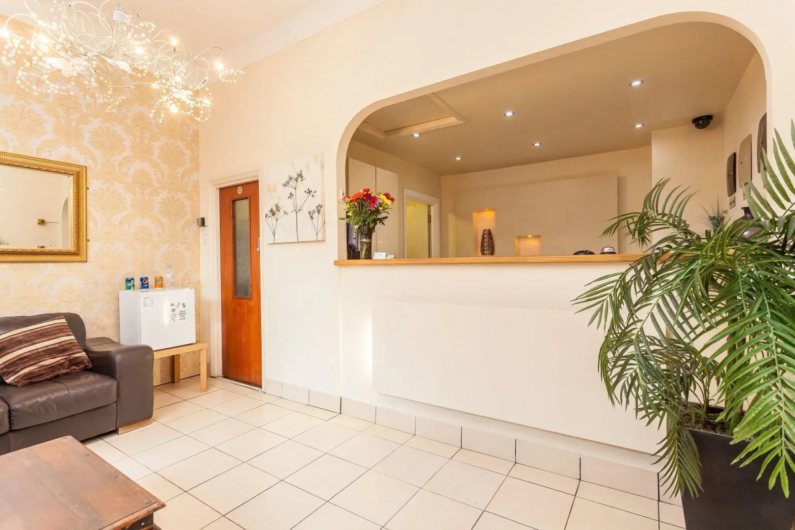 Photo - Roseview Alexandra Palace Hotel