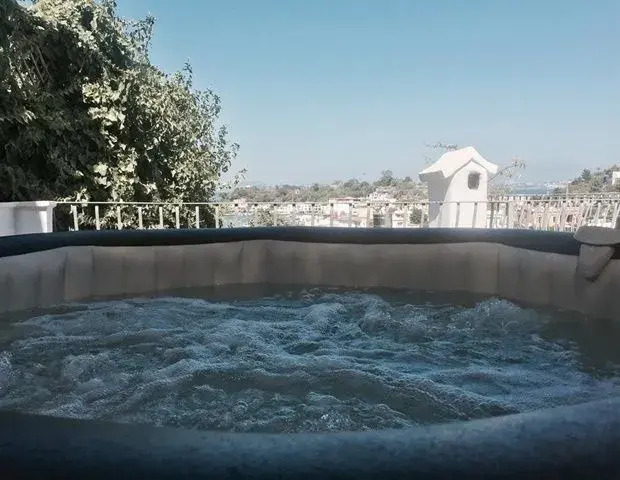 Foto - Black Market Hotel