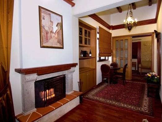 AIGES MELATHRON HOTEL VERIA
