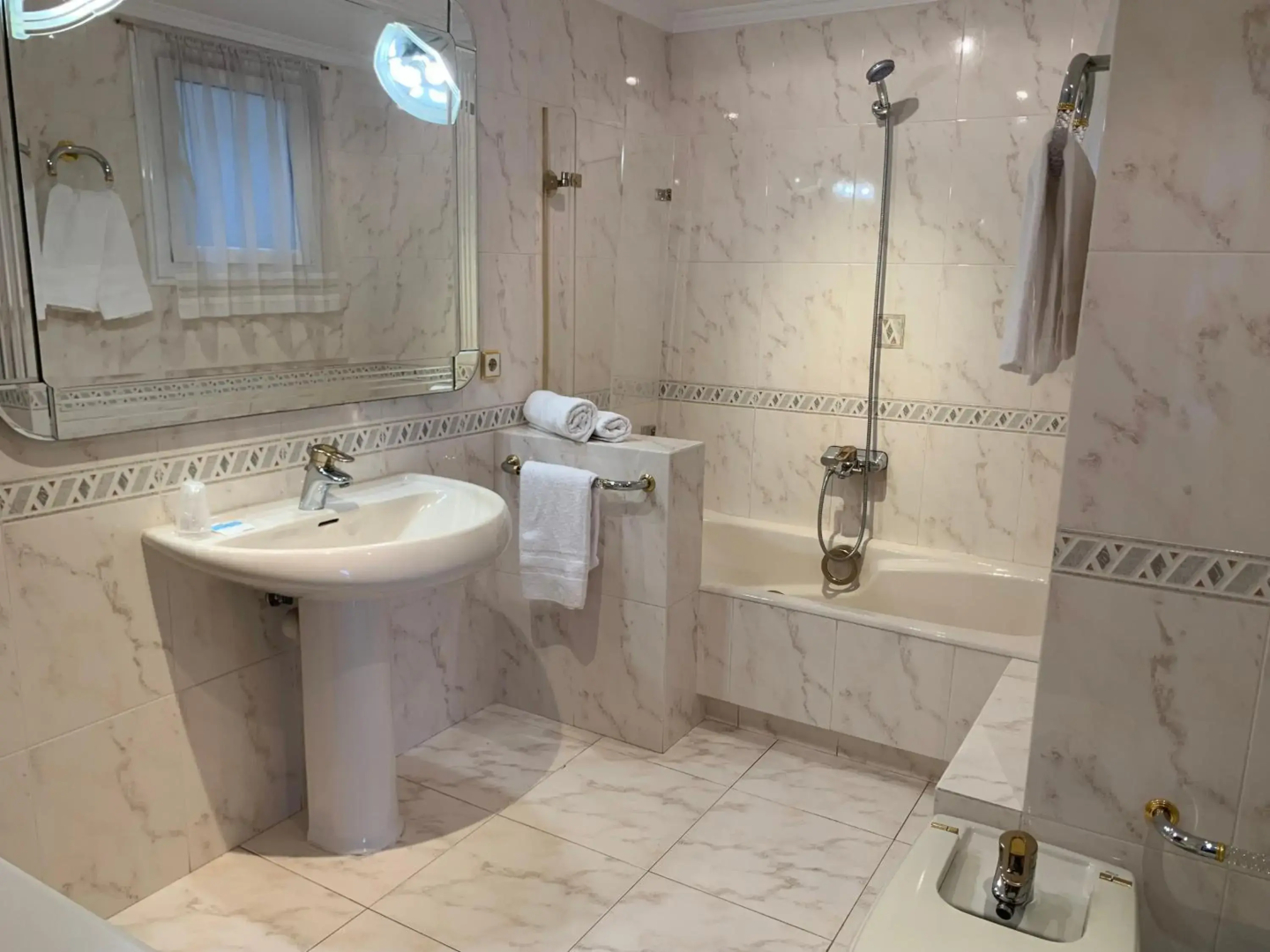 Photo - Hotel Planas