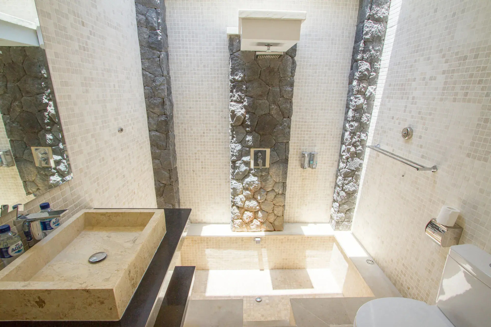 Photo - Vishuddha Ajna Villa - Outstanding 2 bdr villa - GREAT LOCATION!