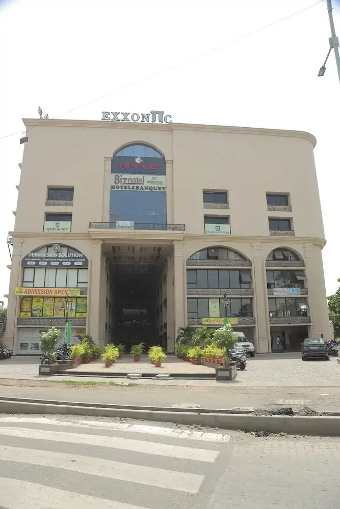 Foto - Biznotel by Pride Surat
