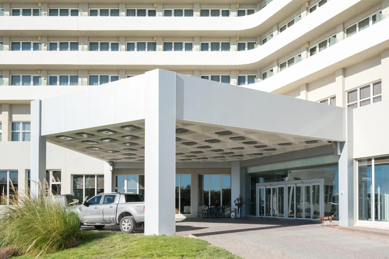 Photo - Rayentray Grand Hotel