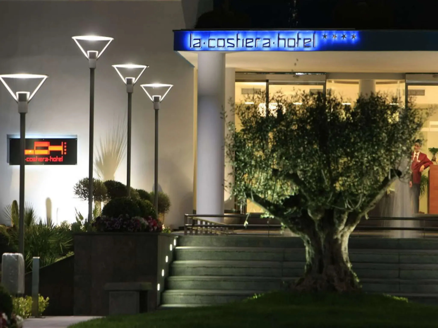Photo - La Costiera Hotel
