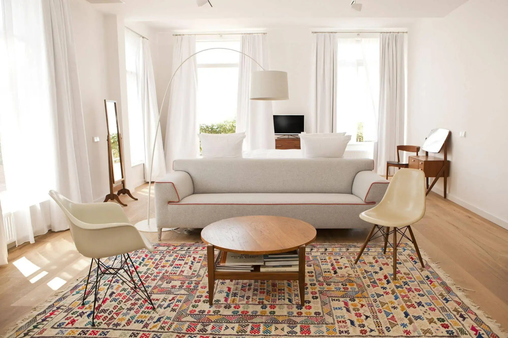 Photo - Vesper Hotel