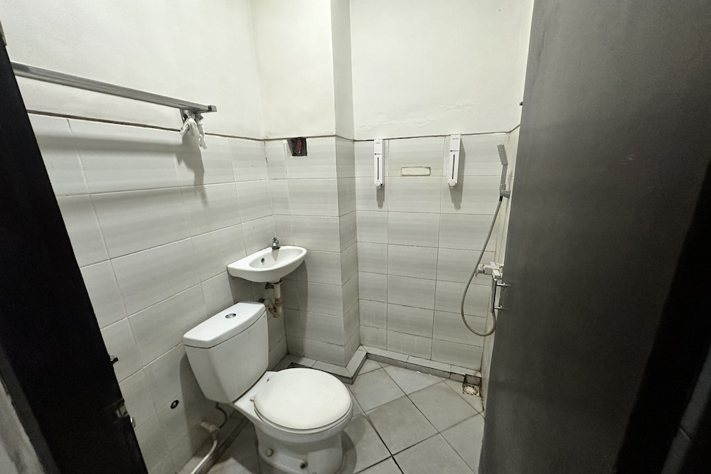 Hotel Warta Dua