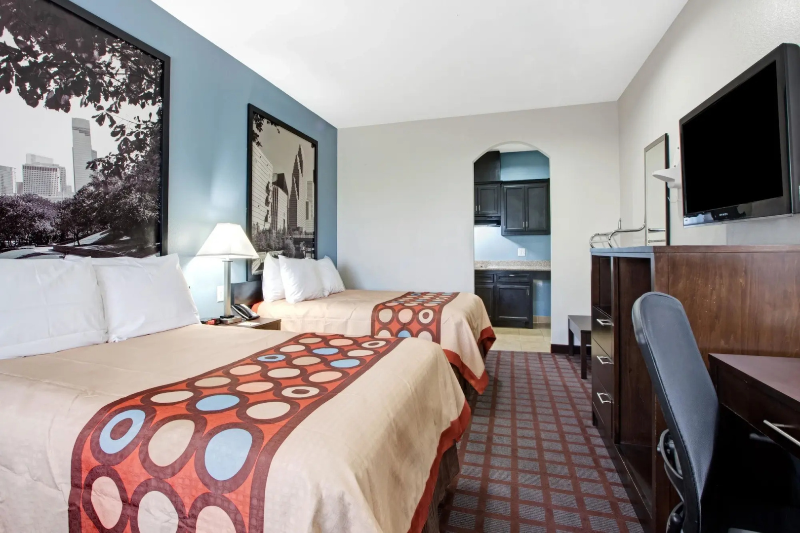 Photo - Super 8 by Wyndham Houston North I-45