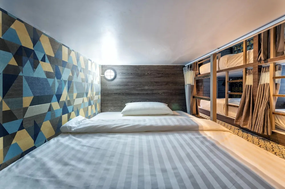 Photo - Happy Station Bangkok