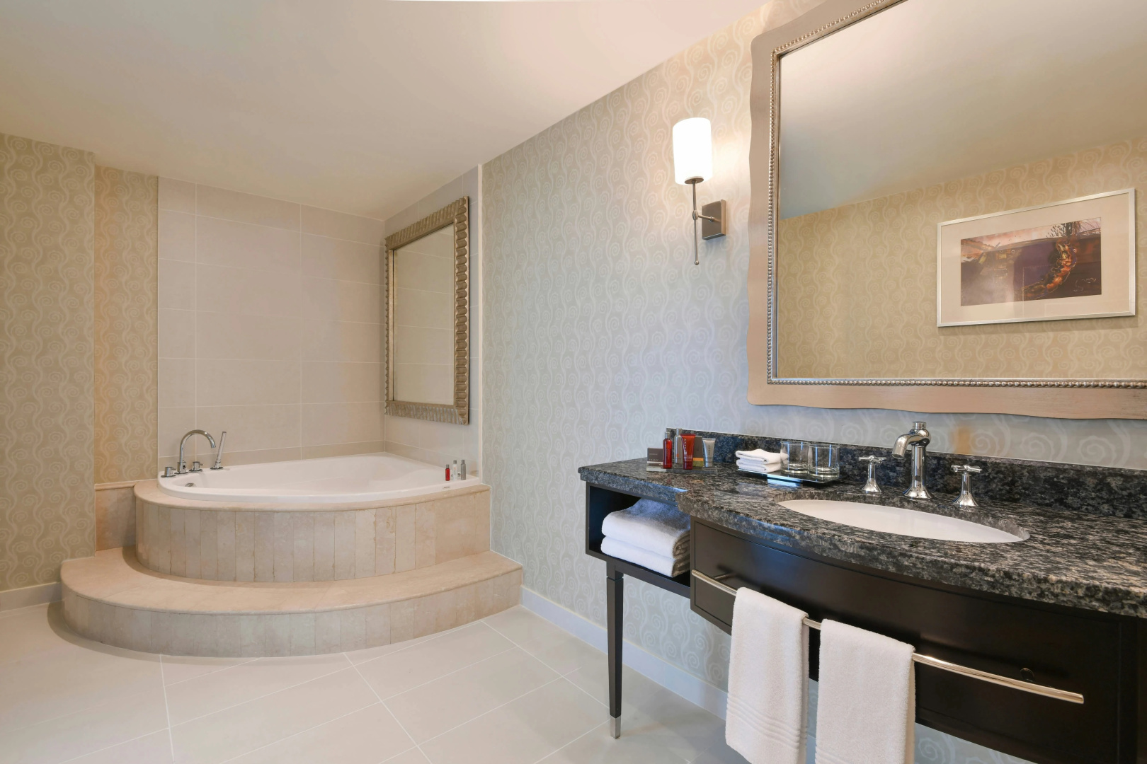 Photo - Marriott Marquis City Center Doha Hotel