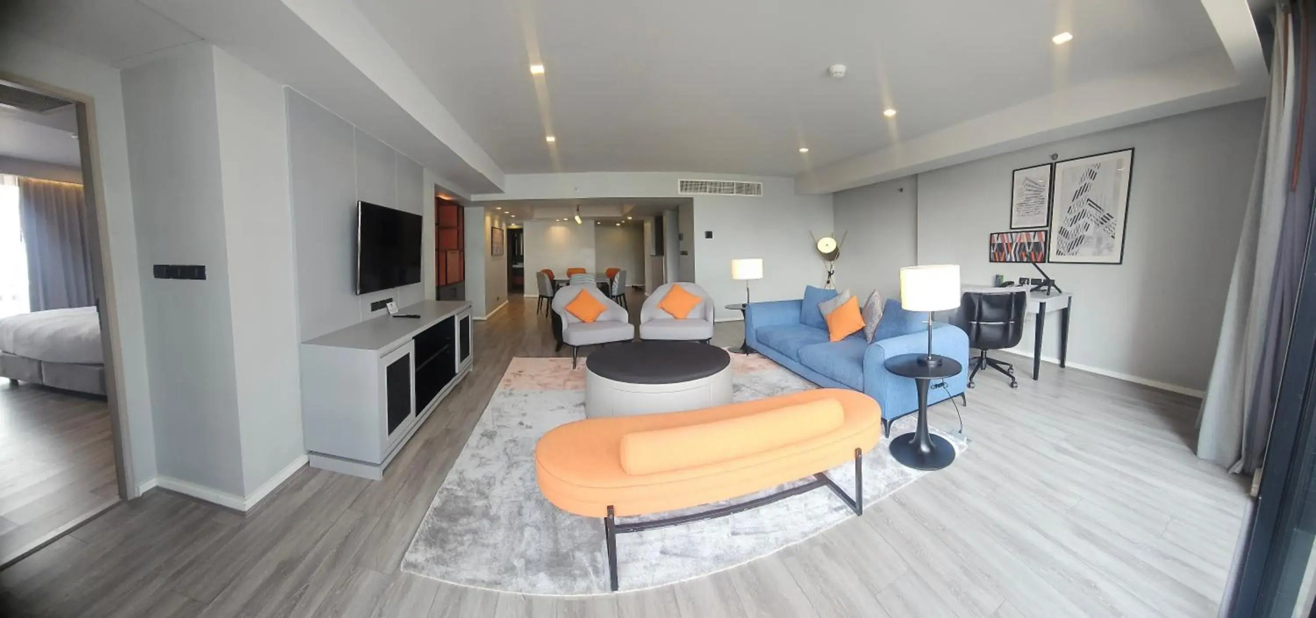 Photo - Oakwood Residence Sukhumvit Thonglor Bangkok