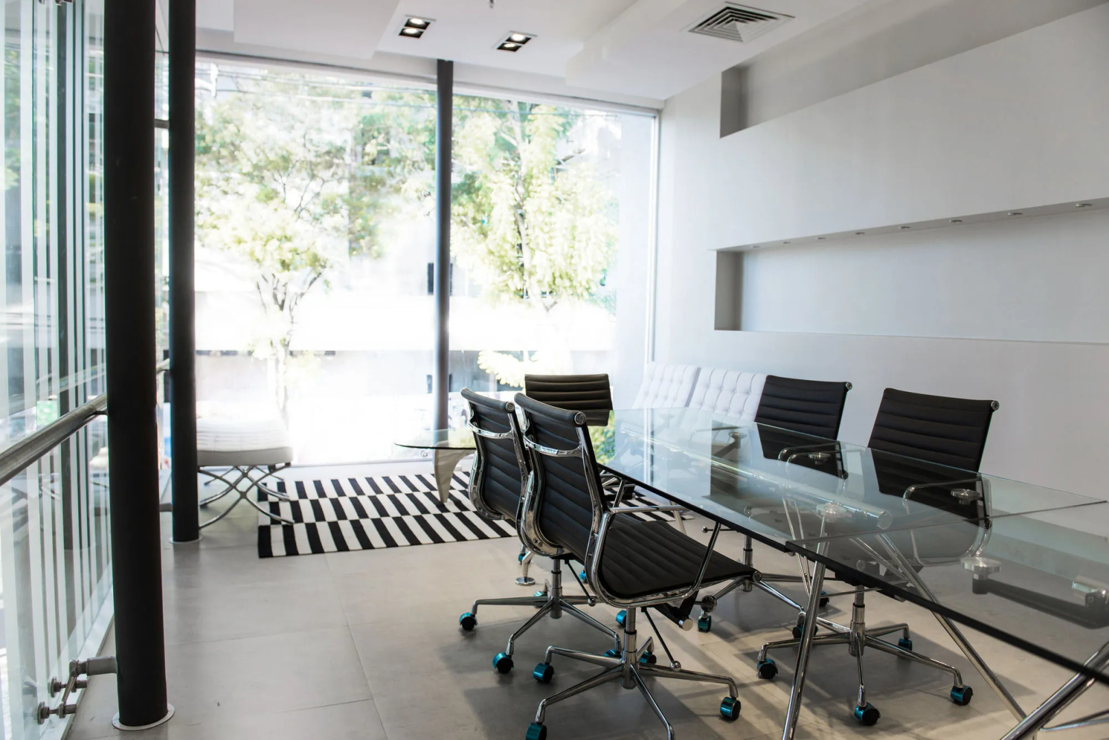 Photo - The Hub Urban Hotel
