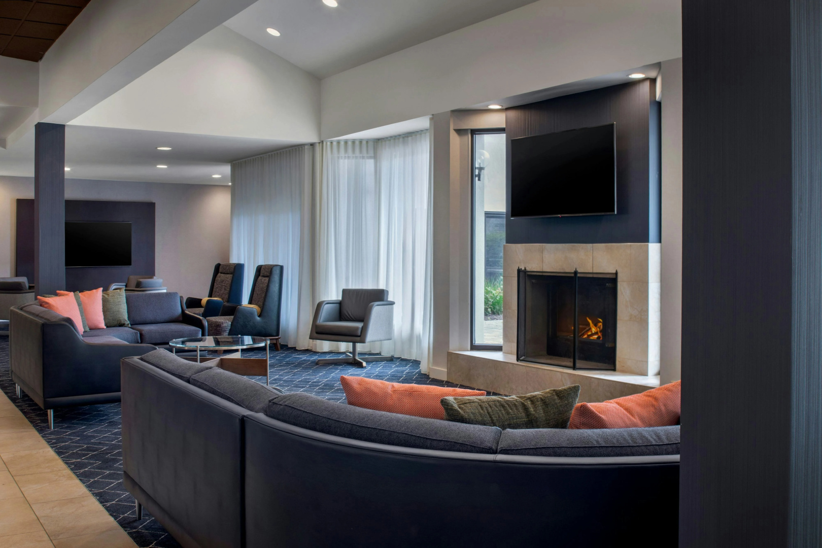 Photo - Courtyard by Marriott Pittsburgh Airport