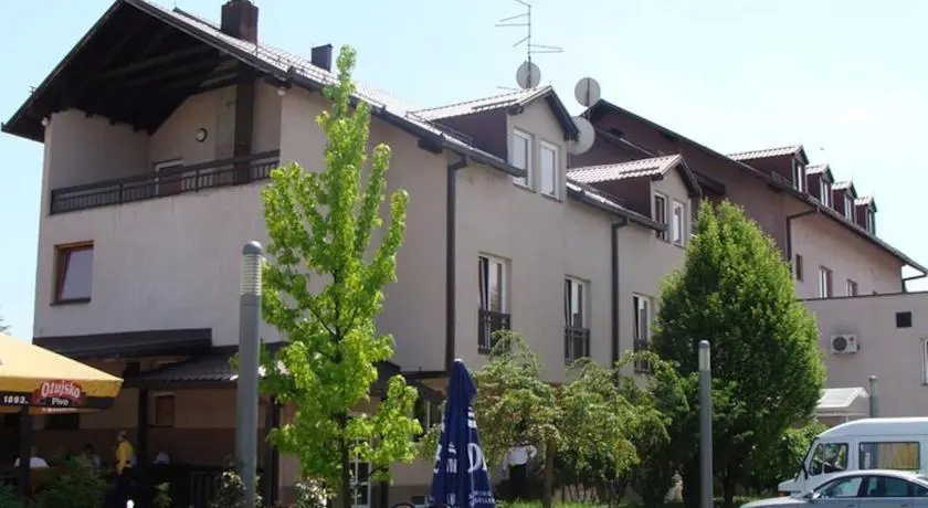 Hotel Delminium