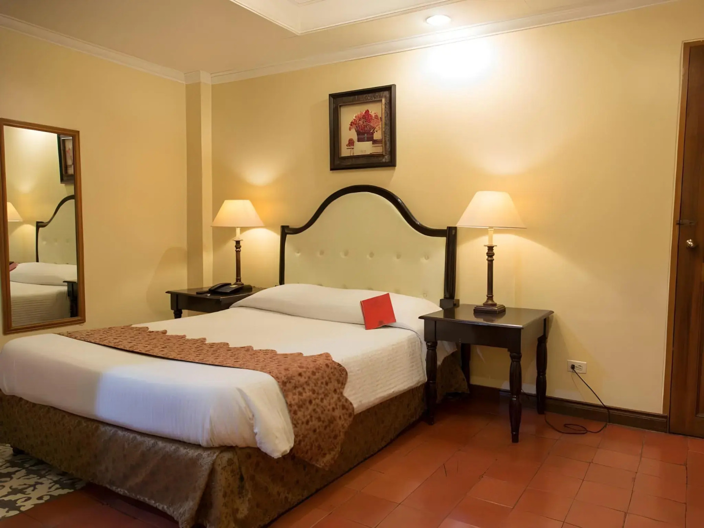 Foto - White Knight Hotel Intramuros