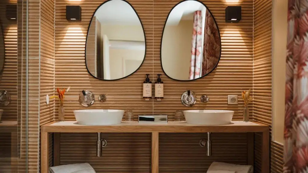 Photo - Hotel Indigo Bordeaux Centre Chartrons by IHG