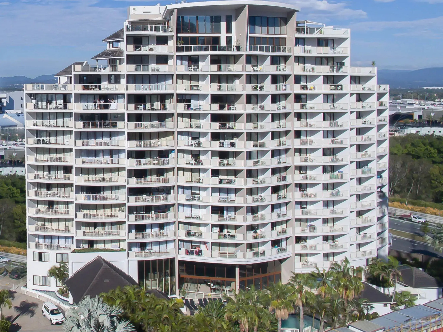 Photo - Broadbeach Savannah Resort