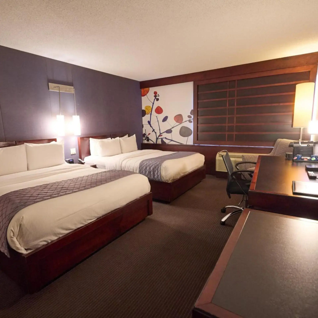 Photo - Hotel Ruby Foo's