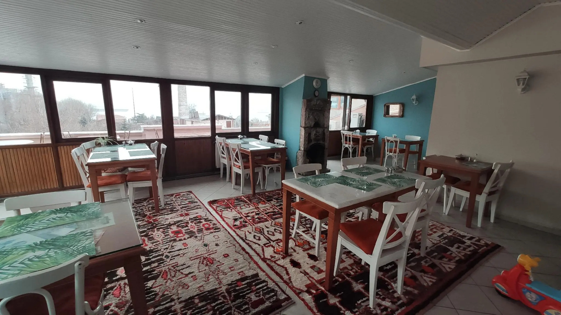 Photo - Turkoman Hotel