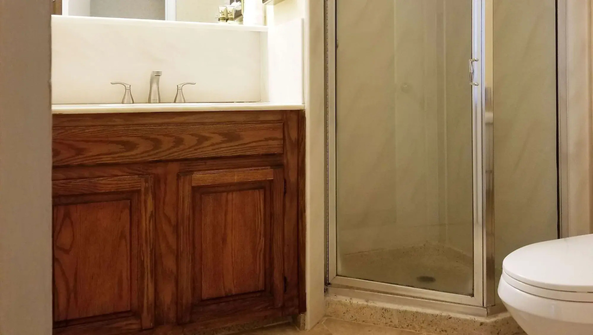 Photo - Pacific Heights Inn