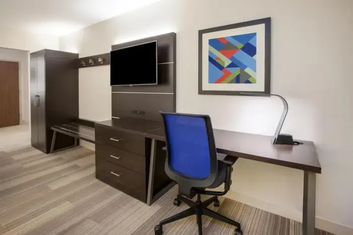 Photo - Holiday Inn Express Savannah - Gateway by IHG
