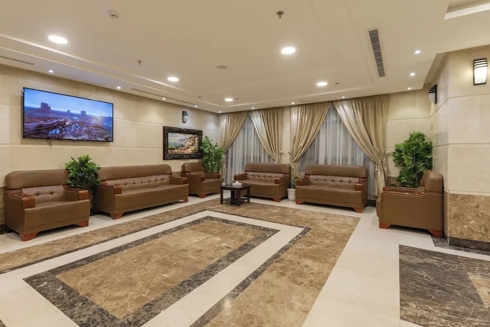 Photo - Snood Al Huda