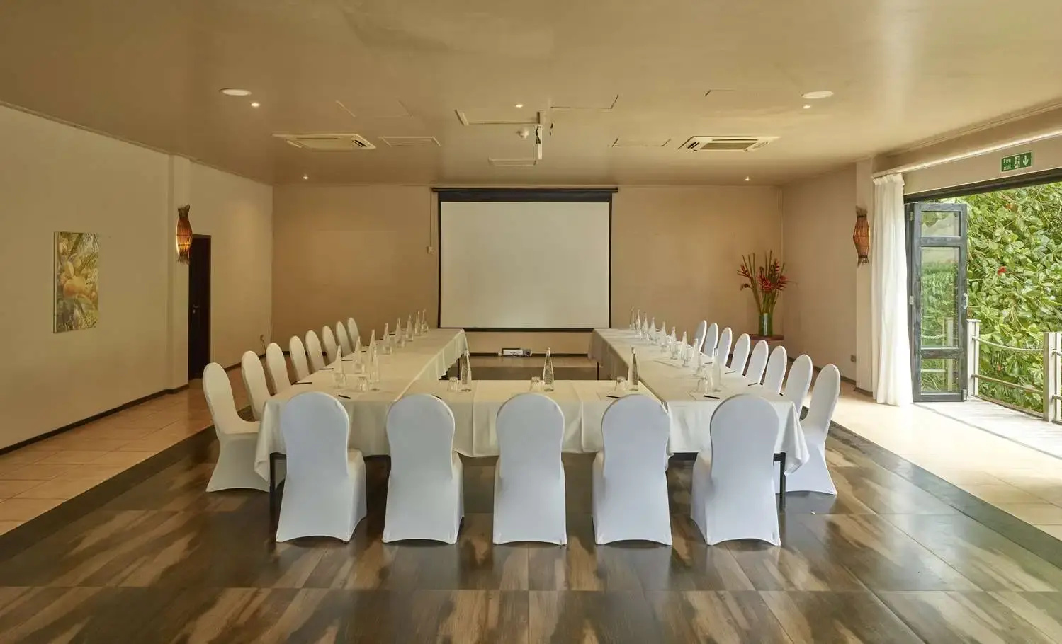 Photo - DoubleTree by Hilton Seychelles Allamanda Resort & Spa
