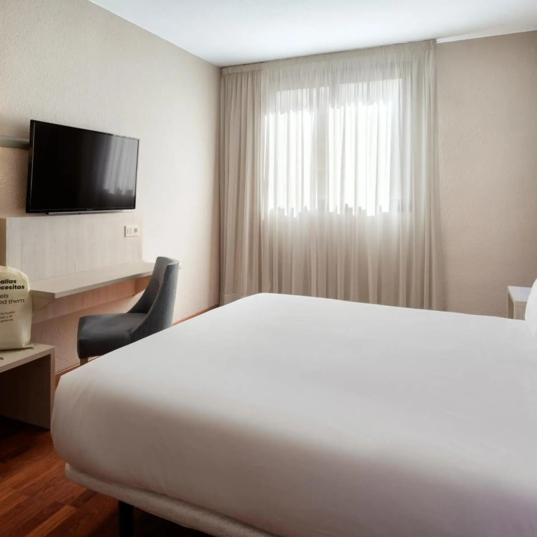 Photo - B&B HOTEL Zaragoza Royal