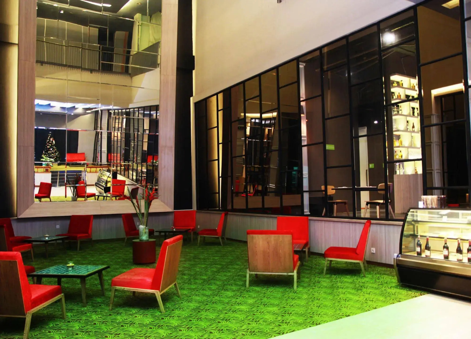 Photo - Sparks Life Jakarta, ARTOTEL Curated