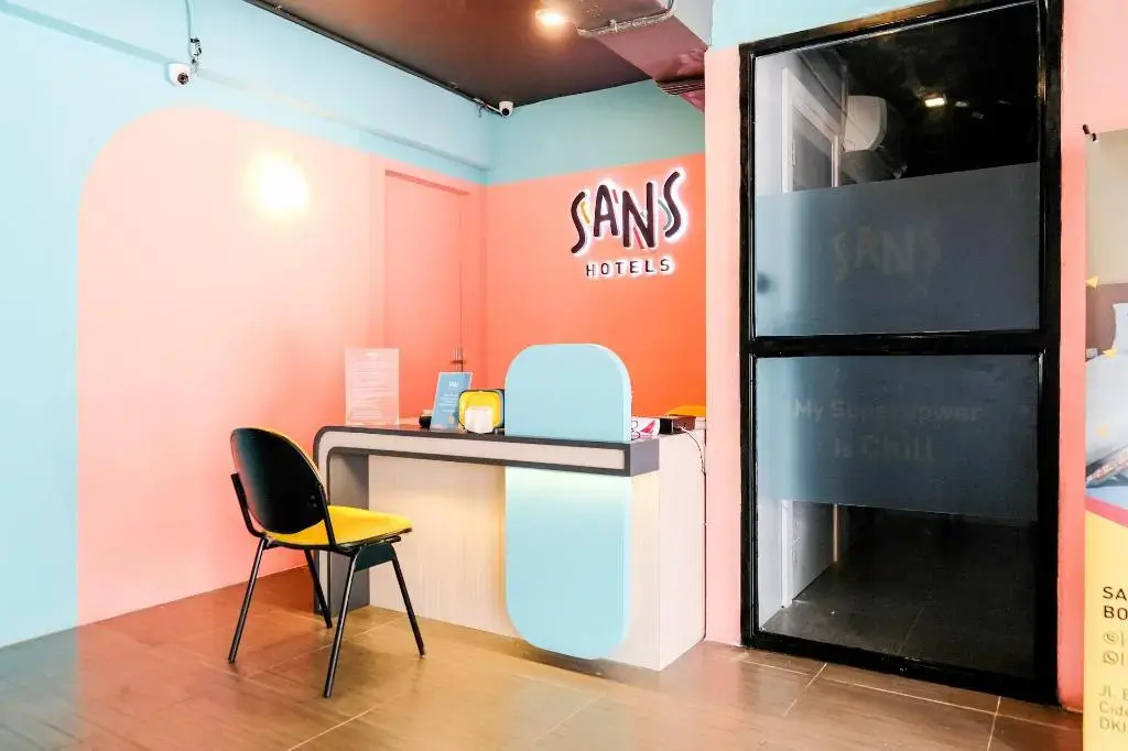 Photo - Sans Hotel Roxy Jakarta