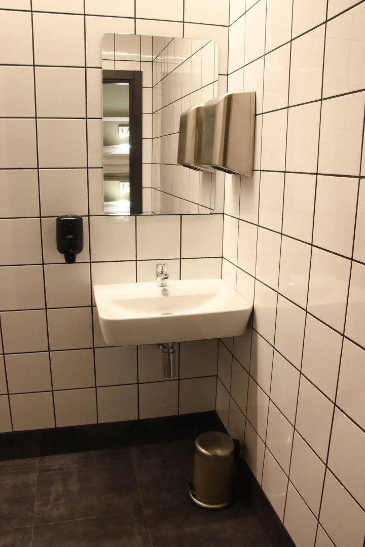 Photo - Poshtel Bilbao - Premium Hostel