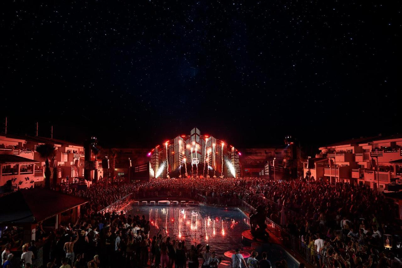 Photo - The Unexpected Ibiza Hotel - Ushuaïa Club entrance included
