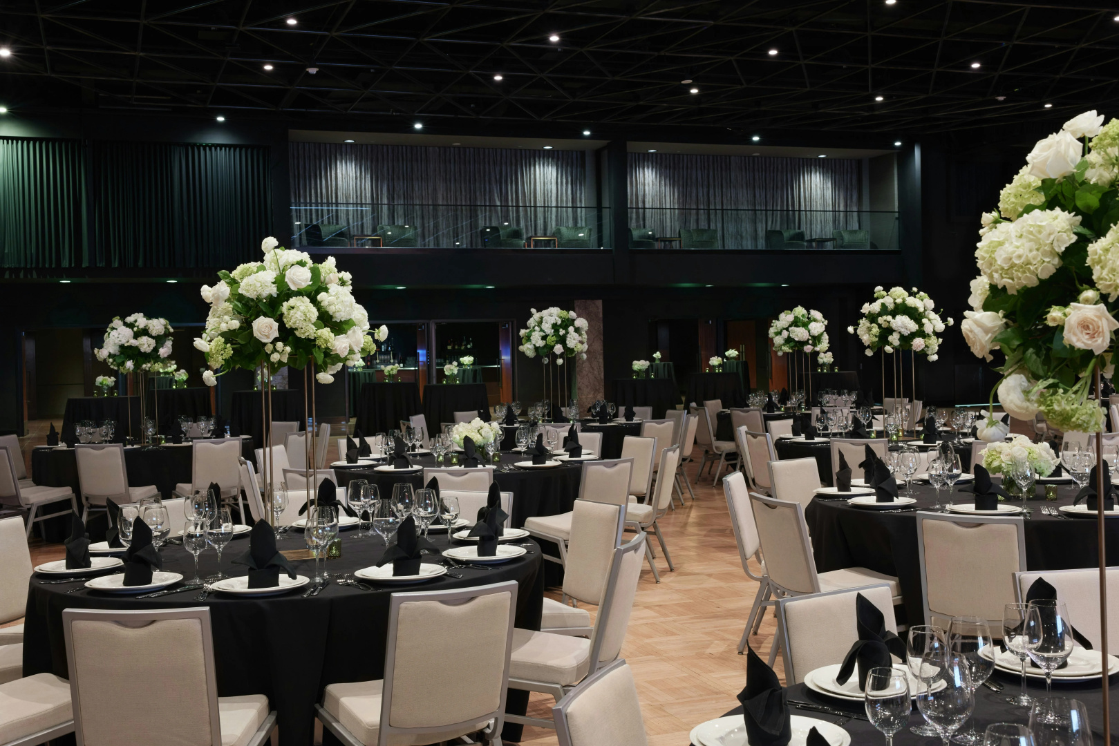 Photo - The Statler Dallas Curio Collection By Hilton