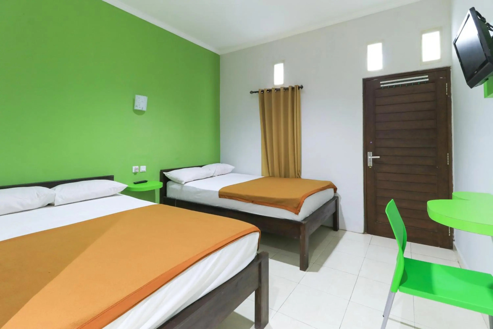 Photo - Hotel Warta Putra